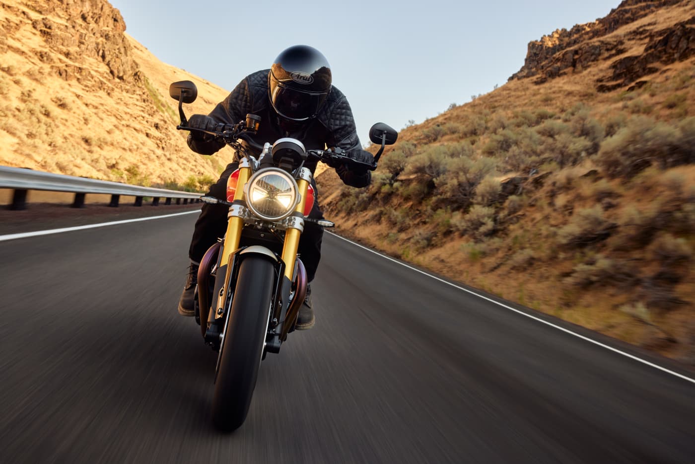 Speed Twin 1200 RS in action